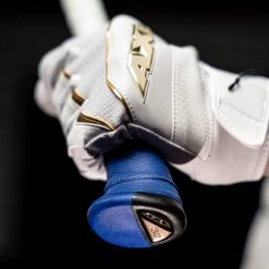 2023 AXE Avenge Pro (-8) 2 3/4" USSSA Baseball Bat: L173K -Baseball Discounts Shop 2023AxeAvengePro LifestyleImages.002